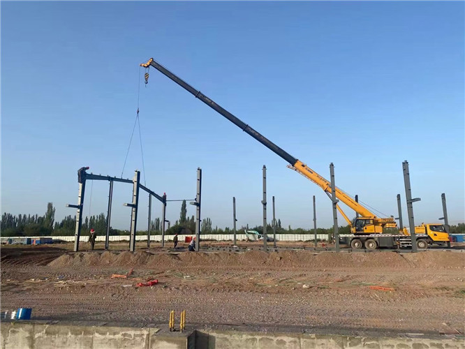 东港区夜间、节假日作业是否有加价？加价比例多少？